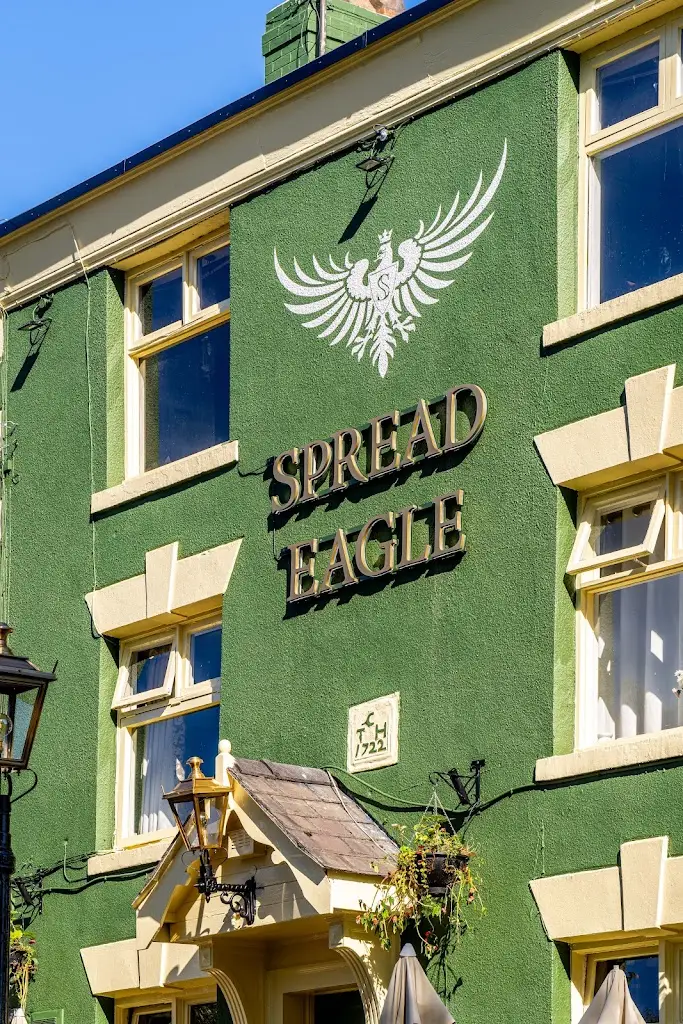 Spread Eagle_Bredbury_slider_image_1