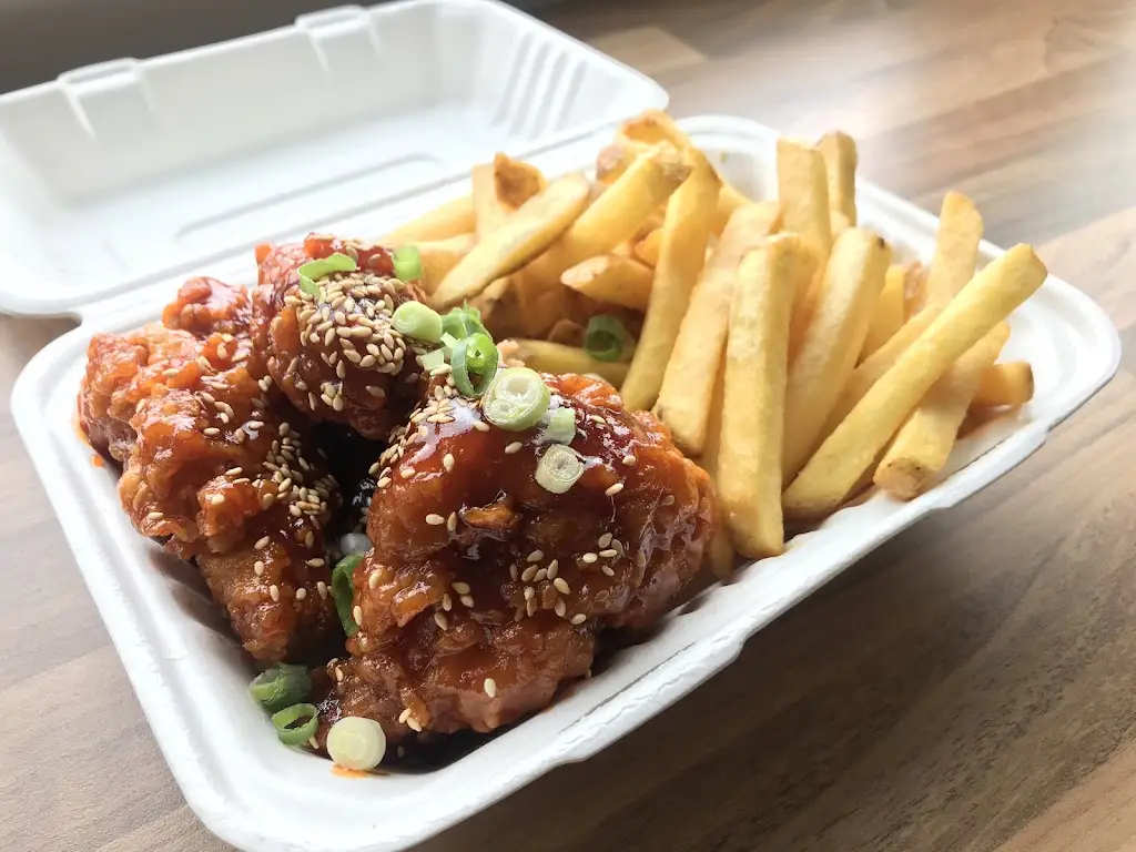 Go Thai_Bredbury_slider_image_2