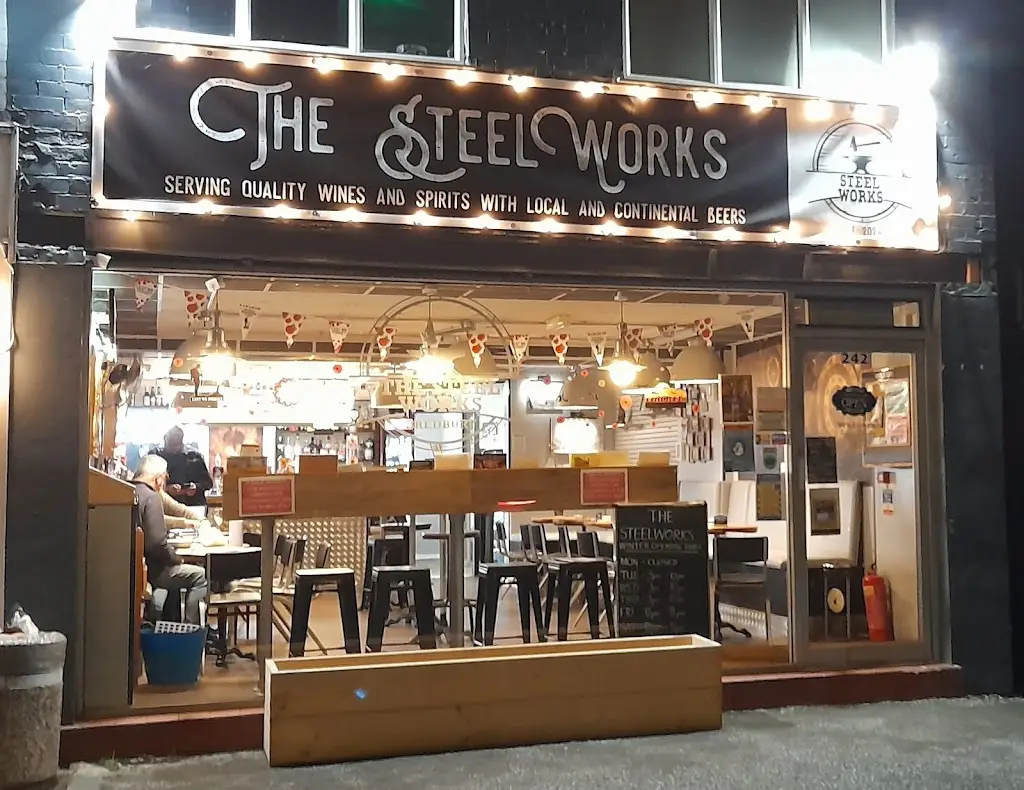 Nuts_The SteelWorks Bredbury_Bredbury_review