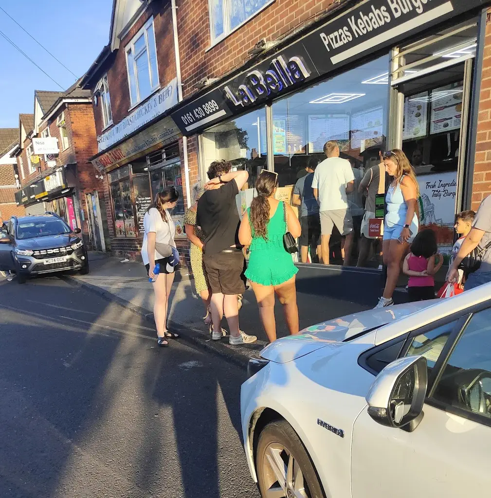 Omid Arvin_La Bella_Bredbury_review