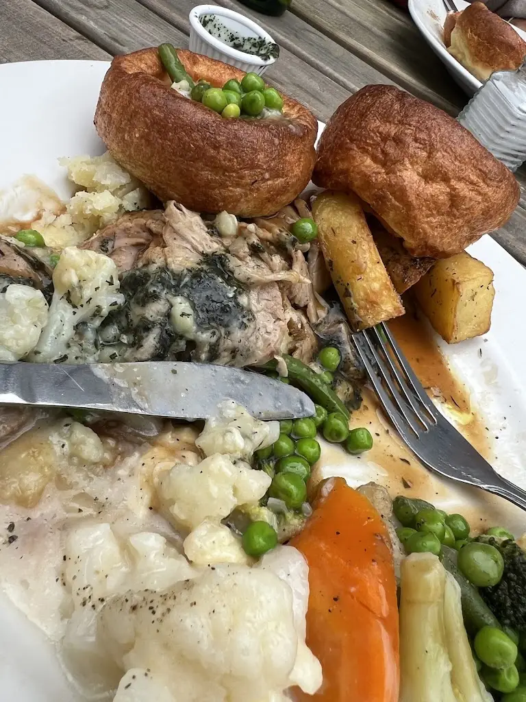 Scott Walker_Duke Of York Romiley_Bredbury_review