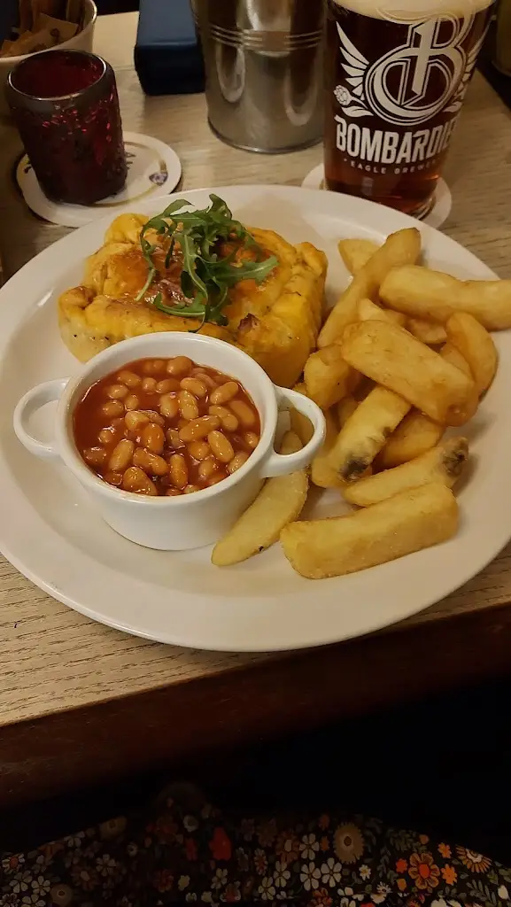 Duke Of York Romiley_Bredbury_slider_image_2