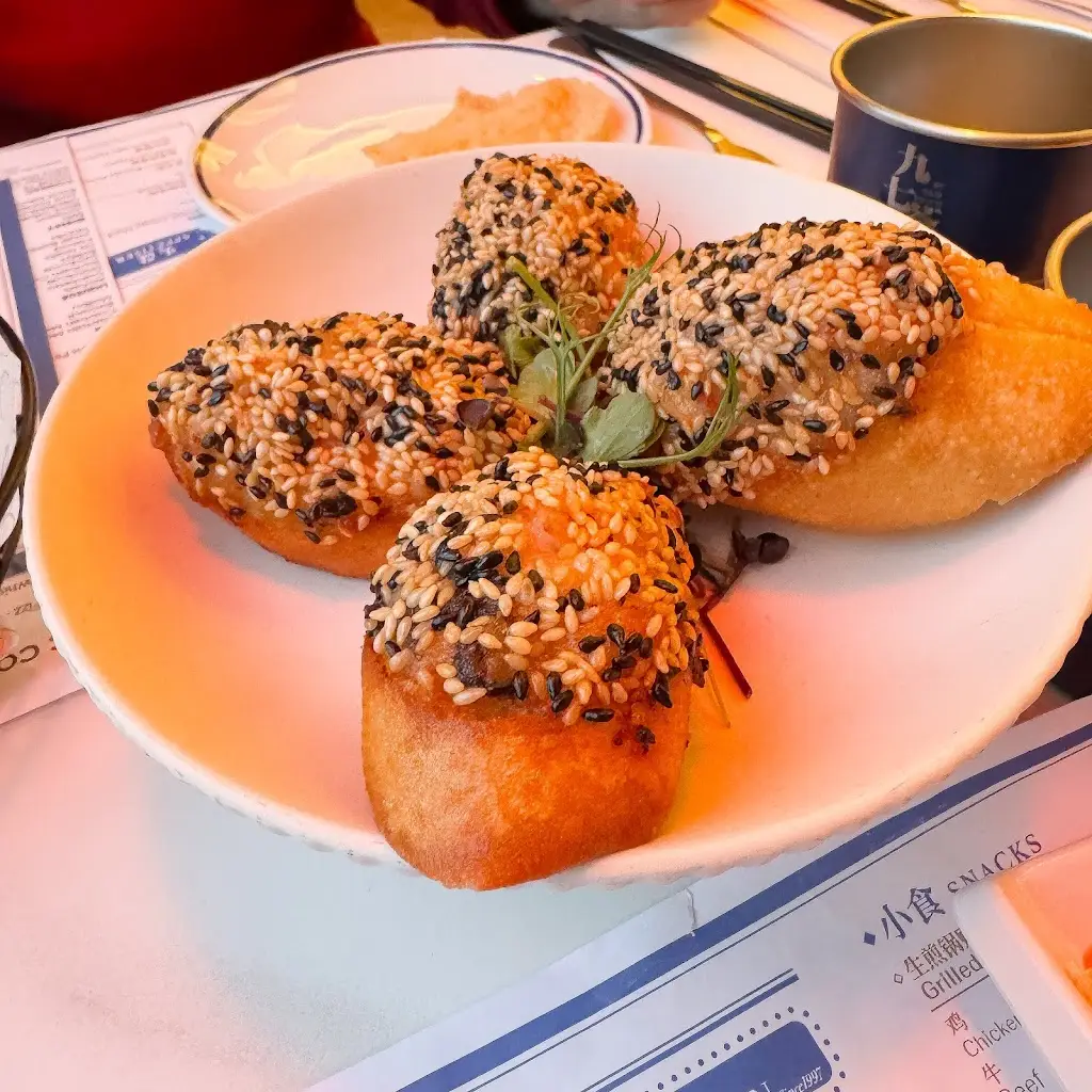 SJ Mack_Old Town 97 - Brentford_Brentford_review