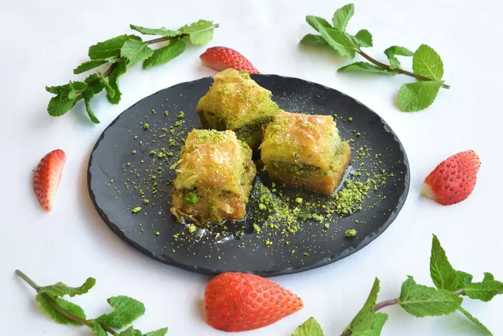 Menu_Galata Pera_Brentford_image_5