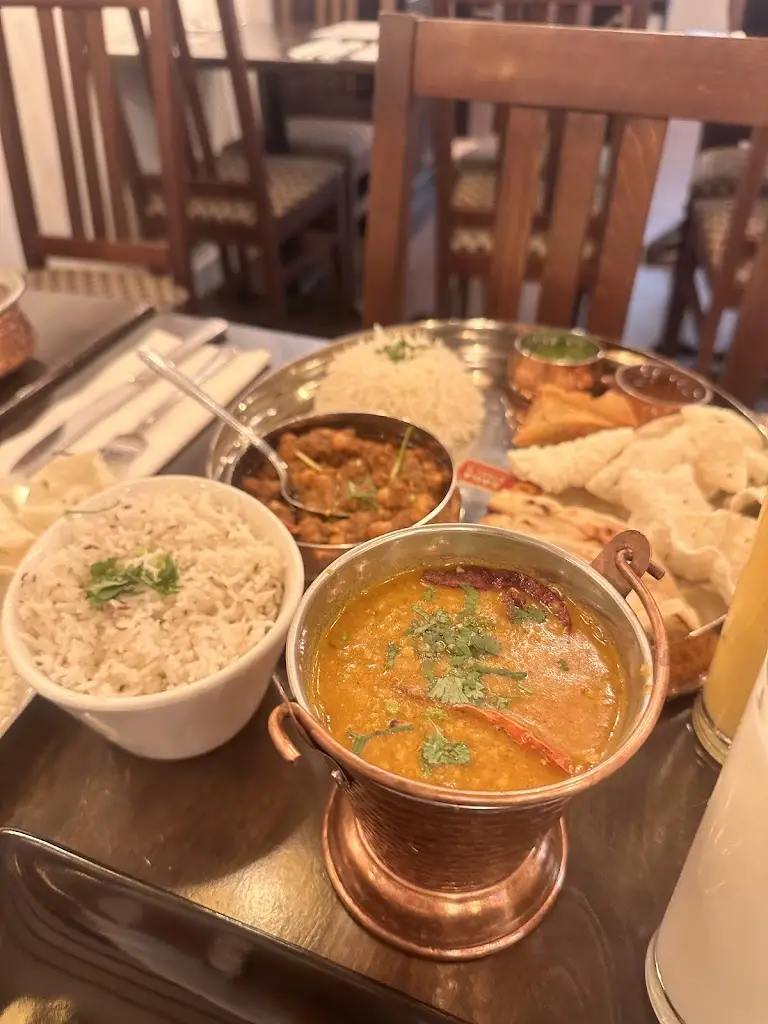 Menu_Ami's Indian Flame_Brentford_image_6