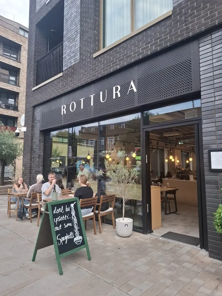 Rottura restaurant in Brentford