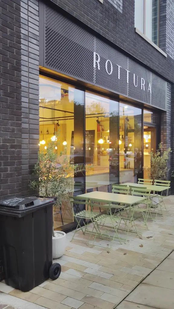 Rottura_Brentford_slider_image_2