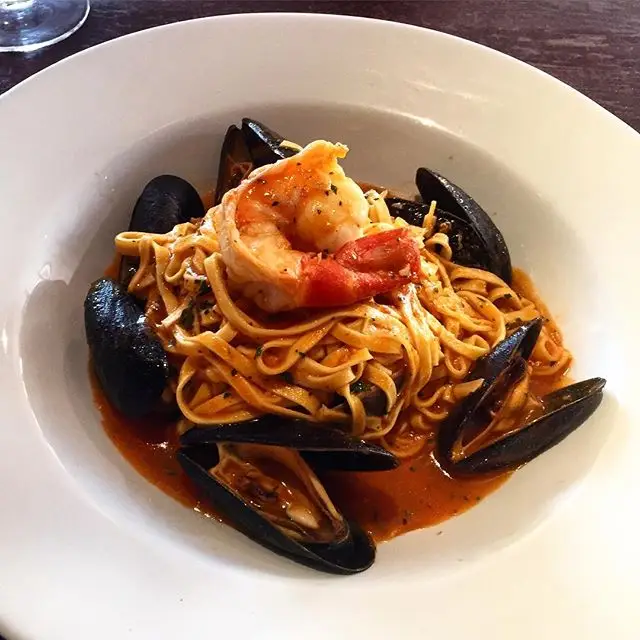 Siracusa - Italian Restaurant Brentford_Brentford_slider_image_3