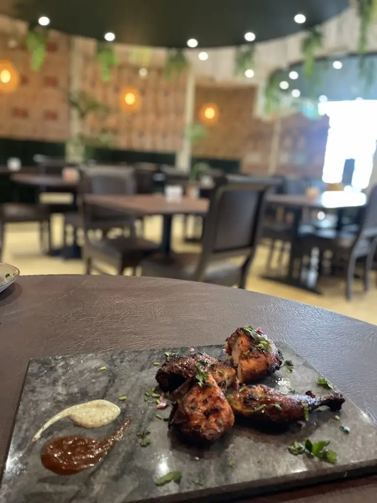 Menu_ANIMA Φ_Brentford_image_5