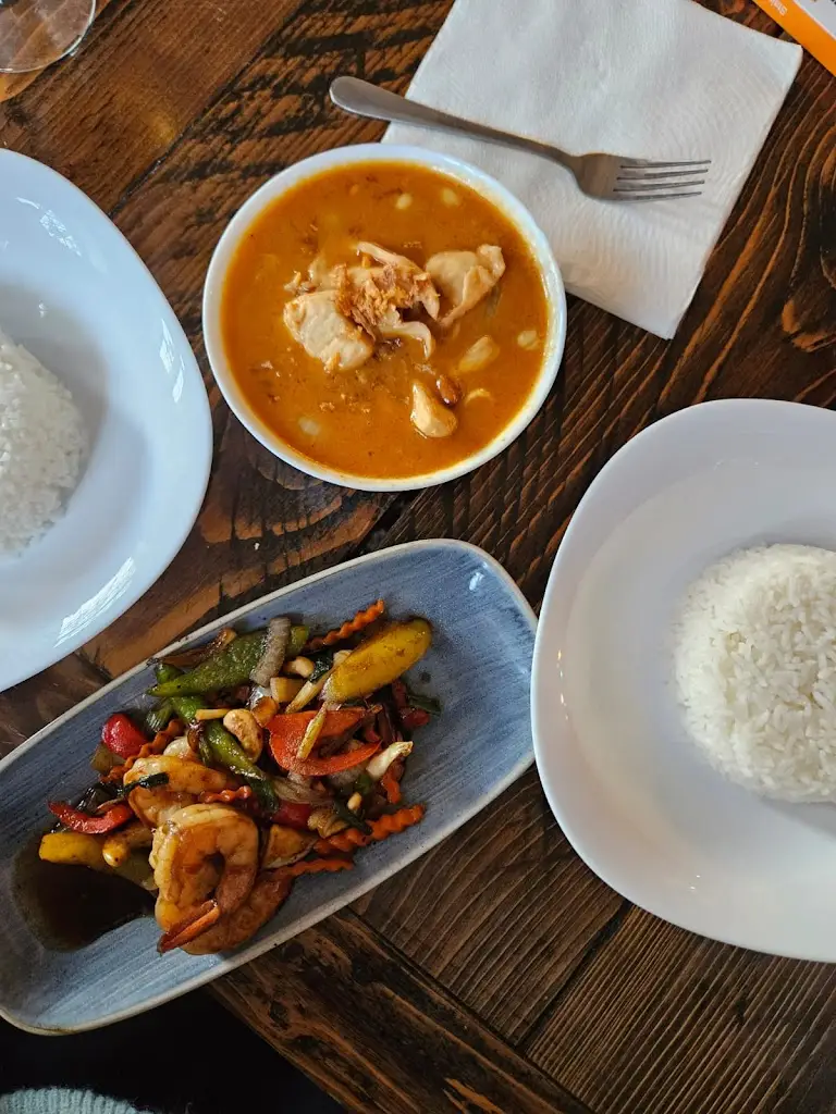 Lidia Alonso Rodríguez_Lanna Thai Kitchen_Brentford_review