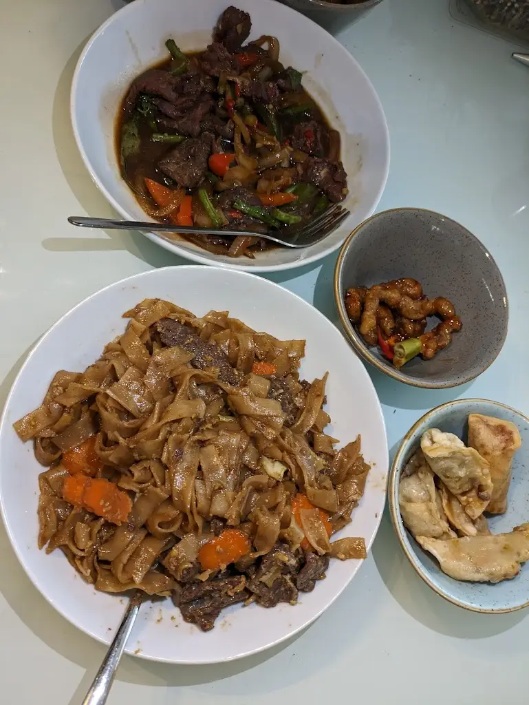 Michael Doroszuk_Lanna Thai Kitchen_Brentford_review