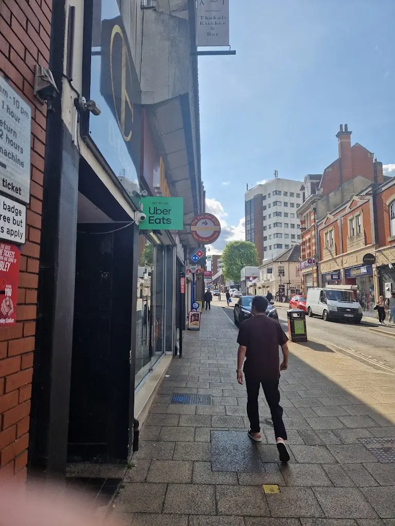 w olam_Maeme's Aldershot_Aldershot_review