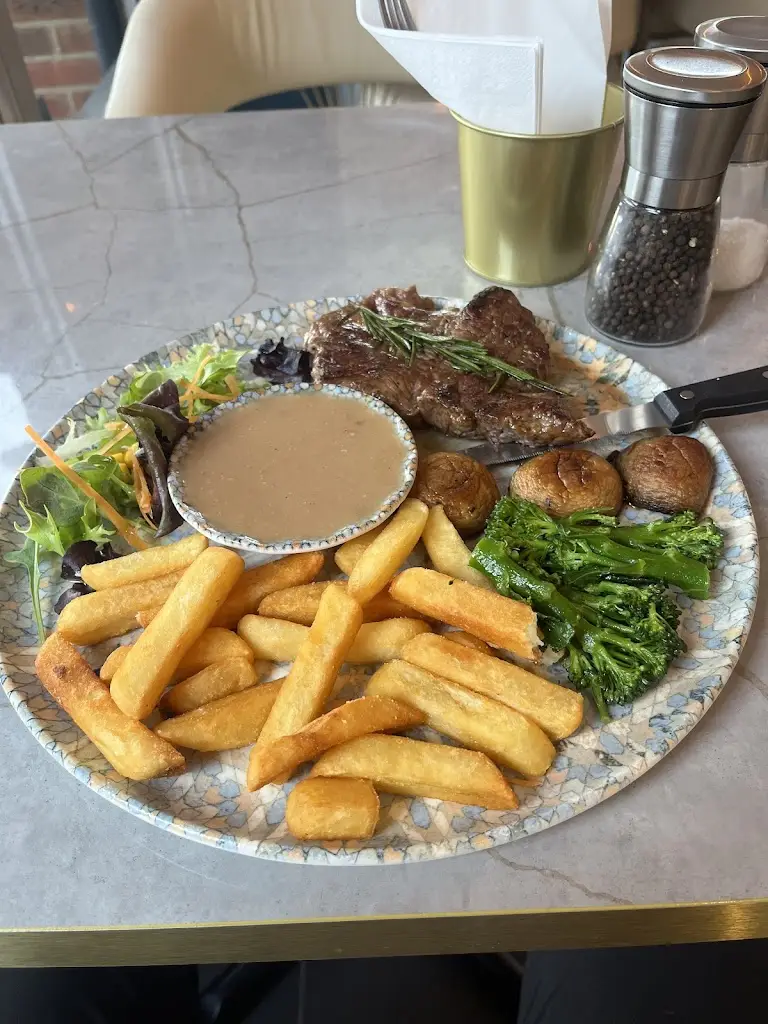 Amardeep Ubee_Time Bistro Bar_Brentford_review