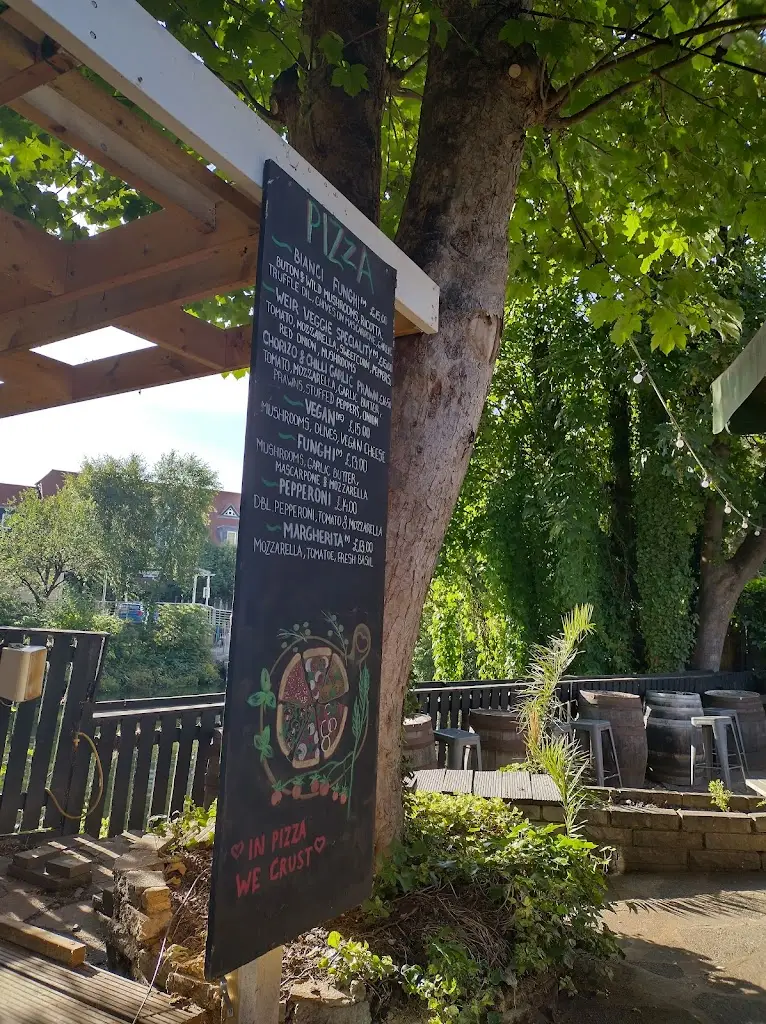 Menu_The Weir Bar_Brentford_image_4