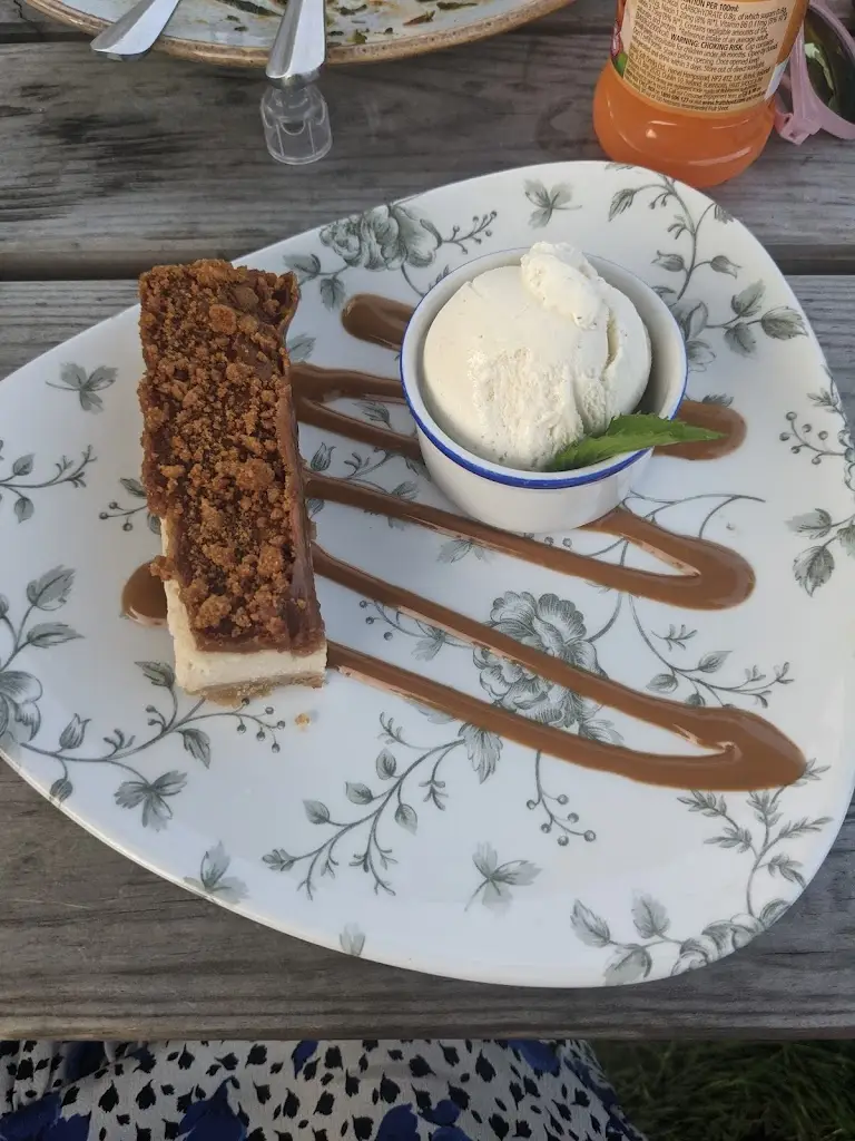 Menu_Three Bishops_Brighstone_image_6