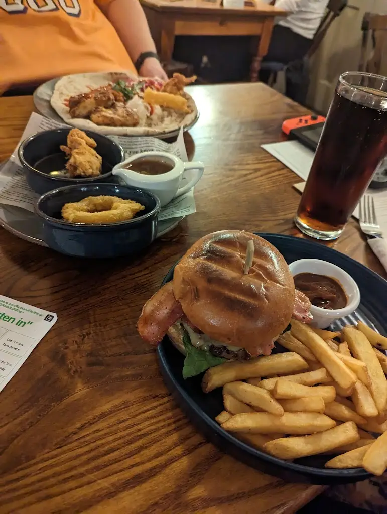 Menu_Three Bishops_Brighstone_image_9