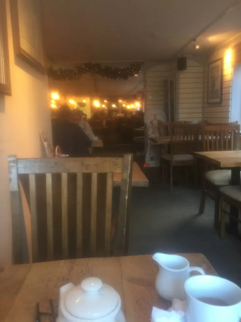 Charles D B_The Loft Restaurant_Brigg_review