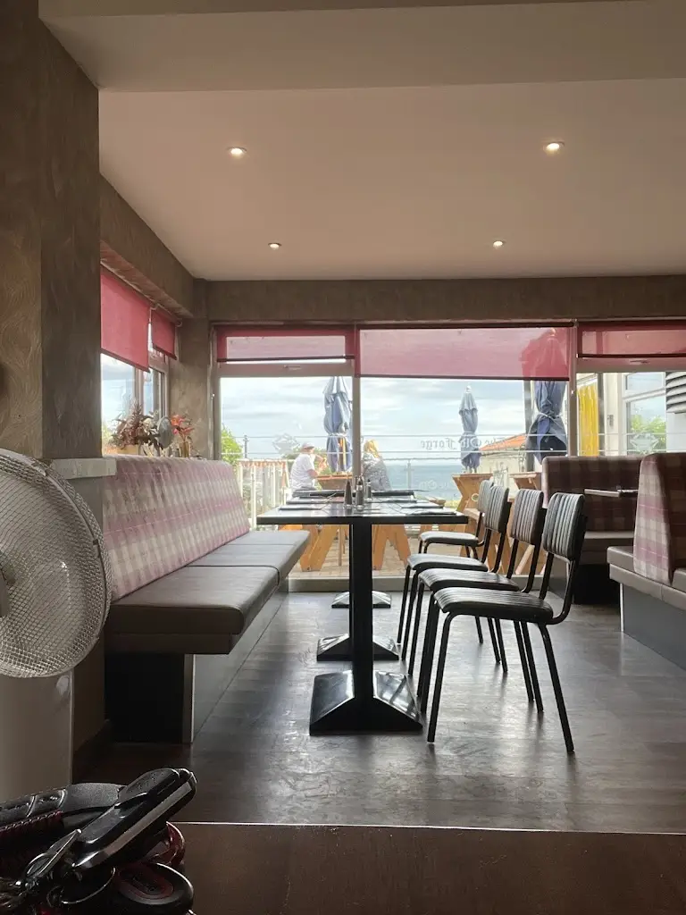 Rob Furby_The Old Forge_Bridlington_review