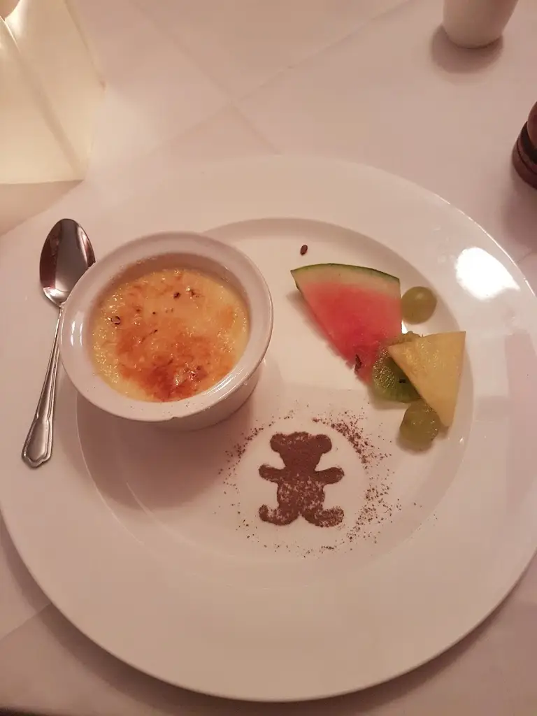 Menu_Burlingtons Restaurant_Bridlington_image_4