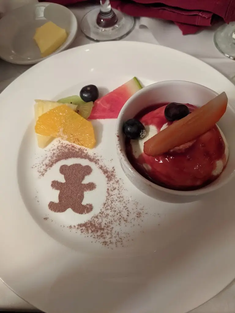 Burlingtons Restaurant_Bridlington_slider_image_2