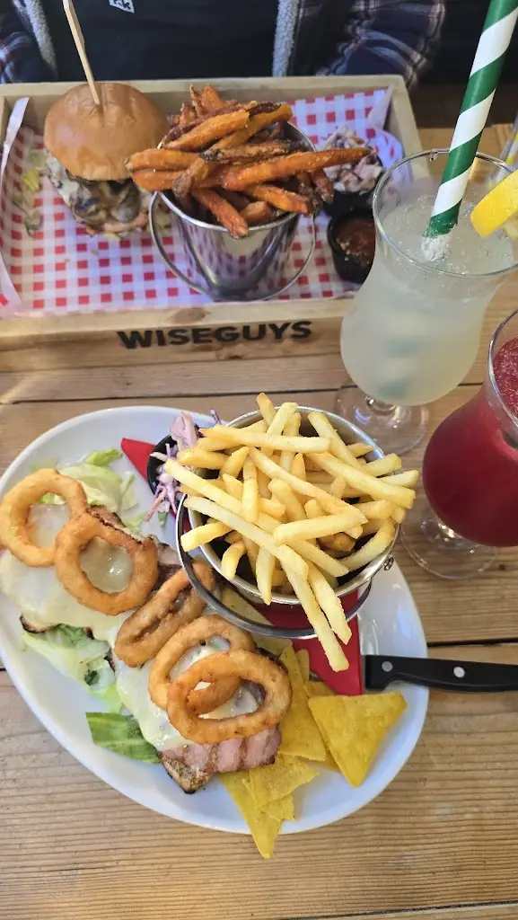 Valeriia Zhagunis_Wiseguys_Bridlington_review