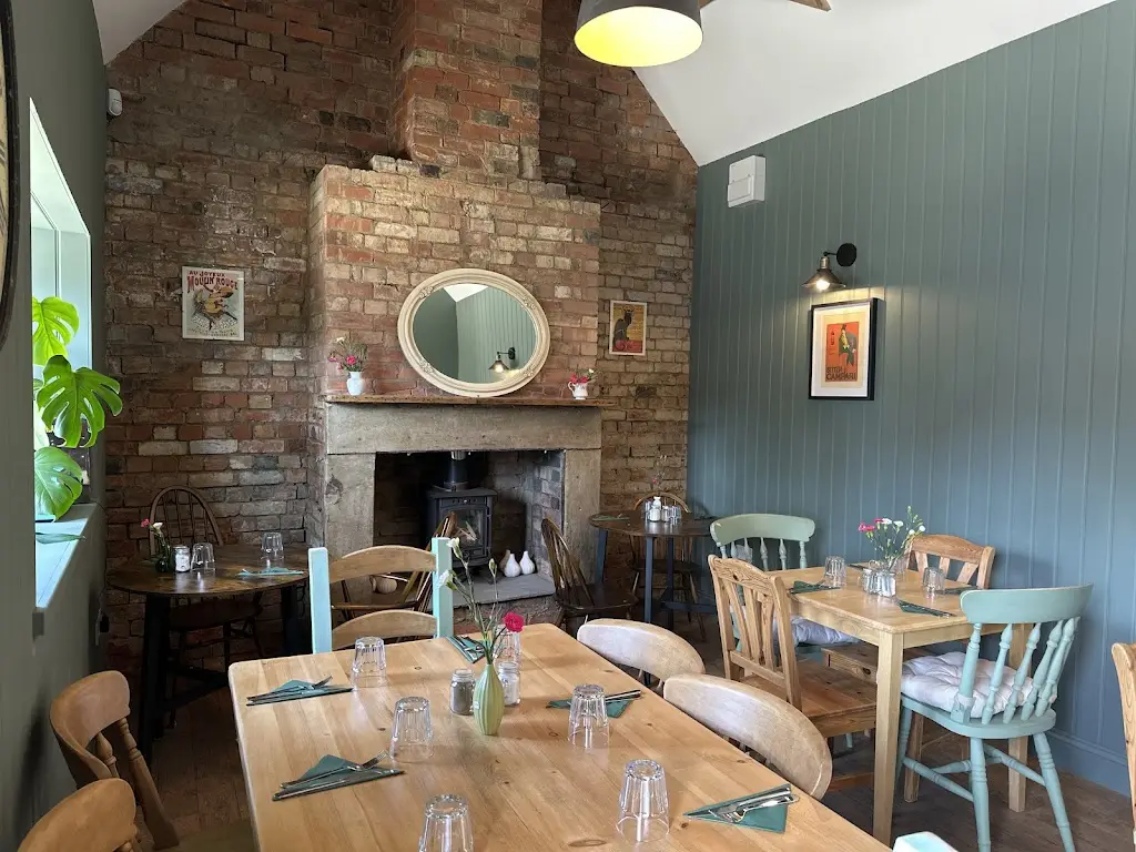 Orsino Bistro_Brigstock_slider_image_1