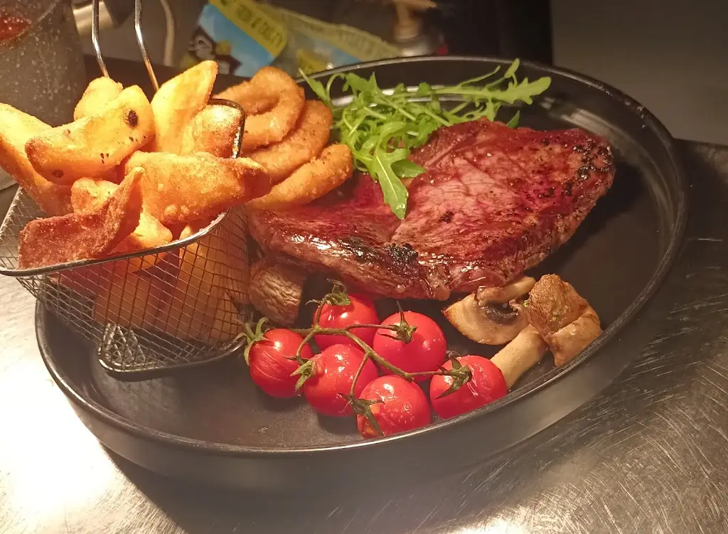 Menu_The Green Dragon Public House_Brigstock_image_9