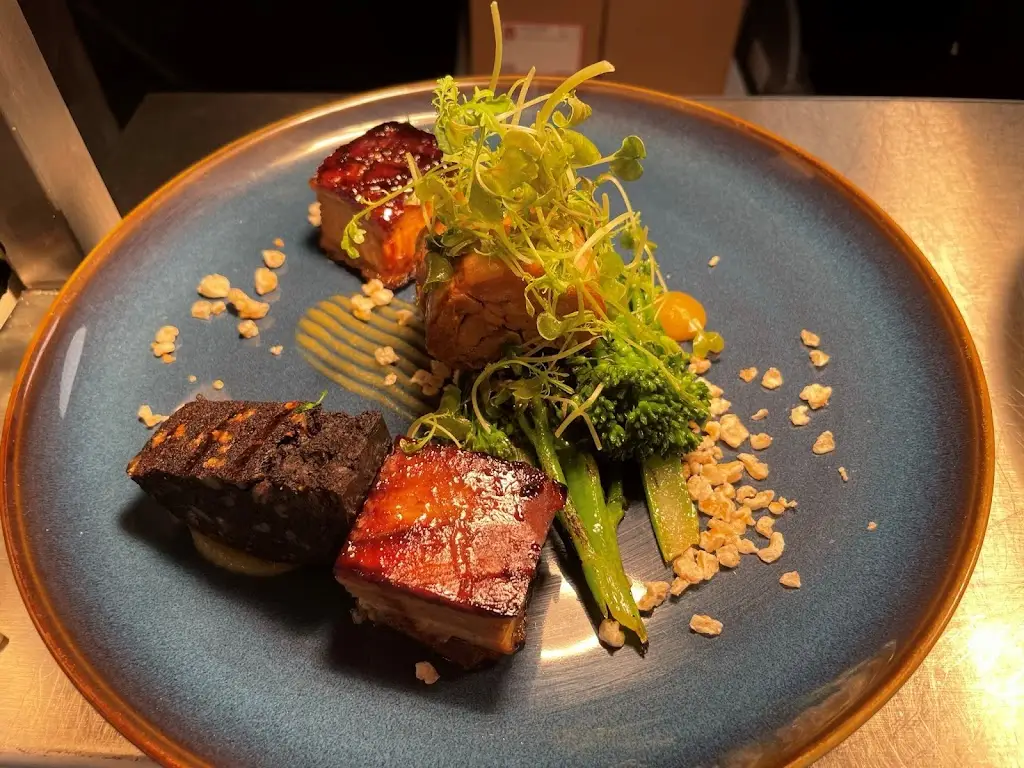 The Olde Three Cocks_Brigstock_slider_image_3