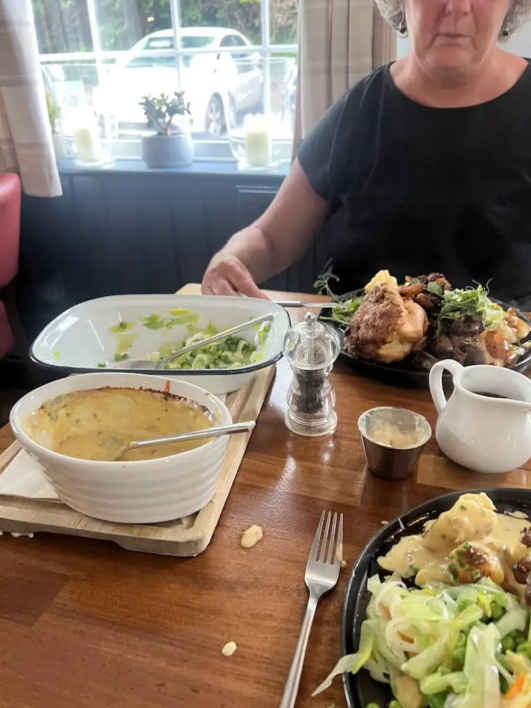 Menu_The Ship Inn_Brimscombe_image_5