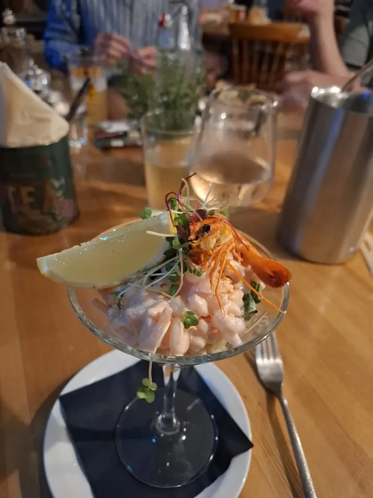 A Howe_The Ship Inn_Brimscombe_review