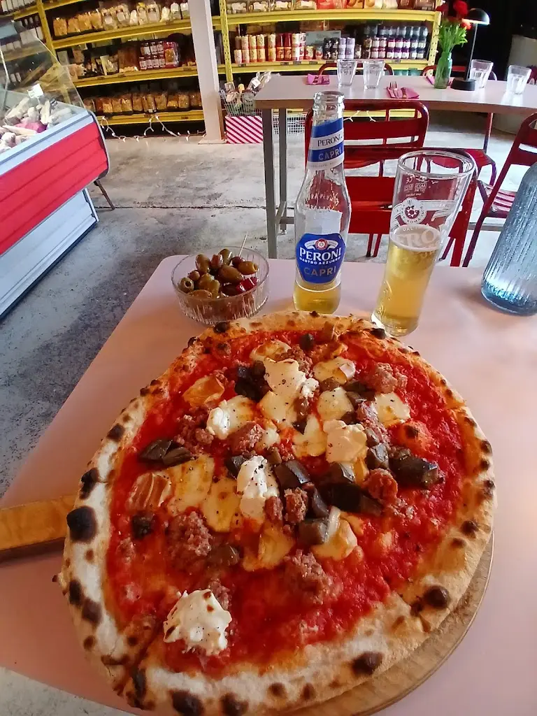 Paul Titley_Mercato Italiano ltd_Bridport_review