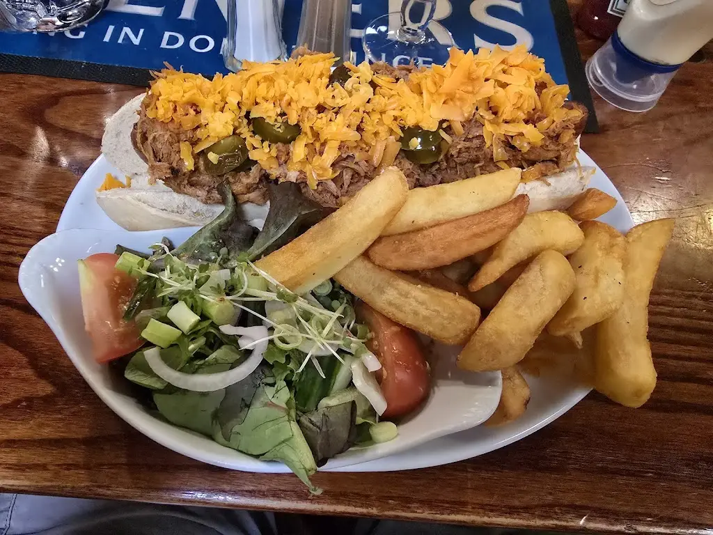 Adam W_The Ropemakers_Bridport_reseña