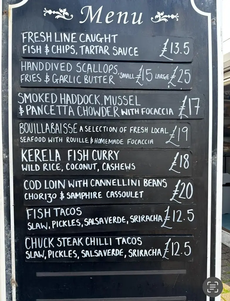 Felicity_Rubicon Kitchen_Bridport_review