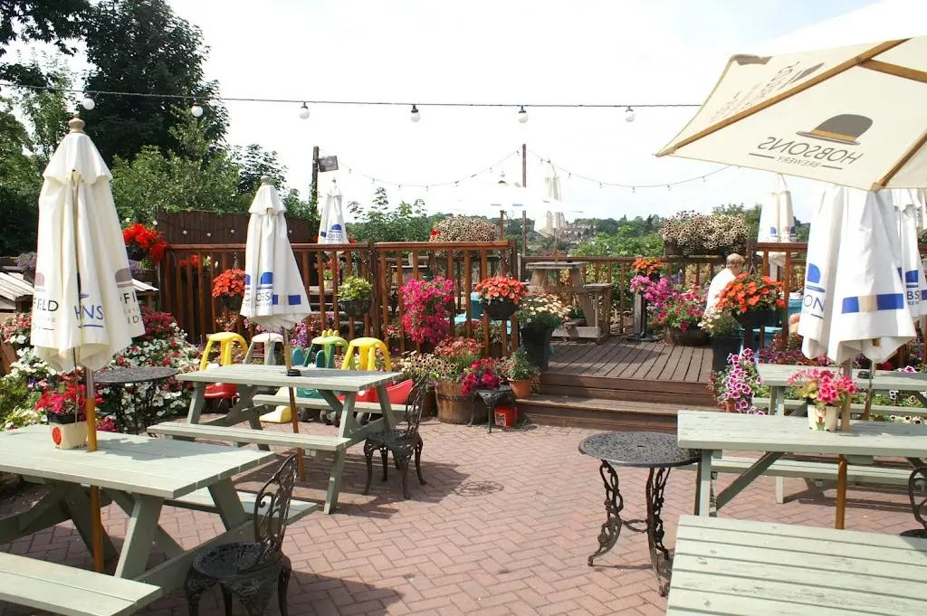 The Old Castle_Bridgnorth_slider_image_1