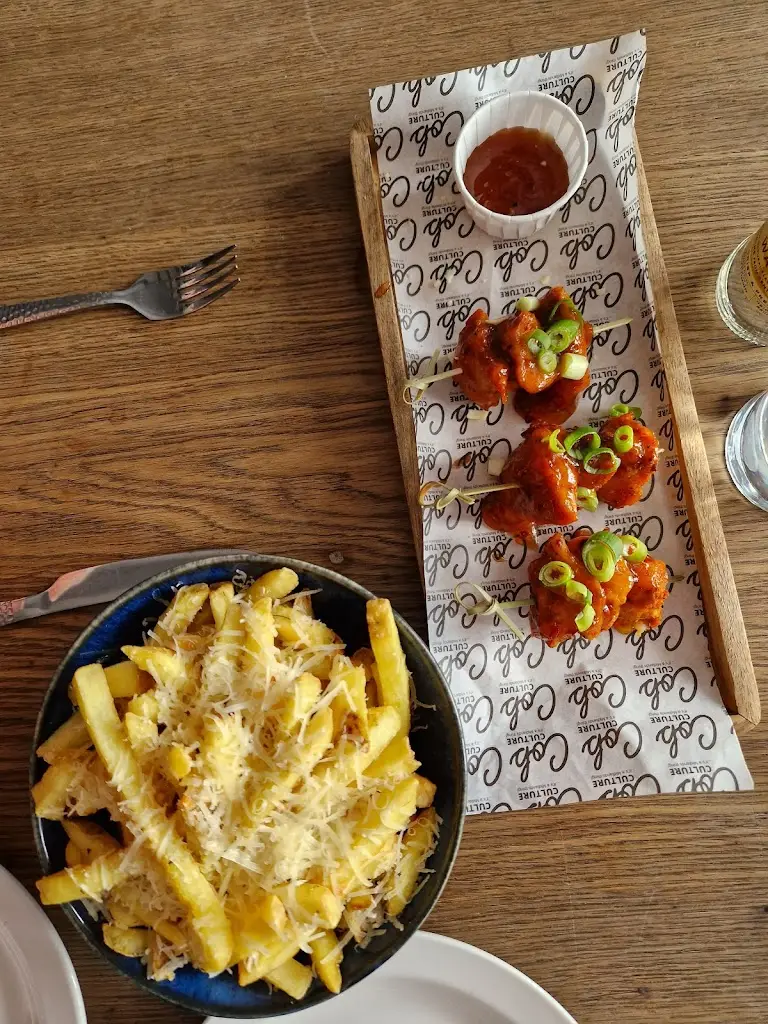 Angela Blanchard_Ridleys on the River_Bridgnorth_recensione