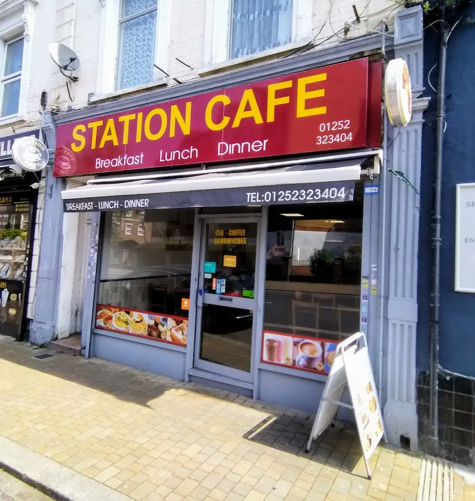 nicholas Titley_Station Cafe_Aldershot_review