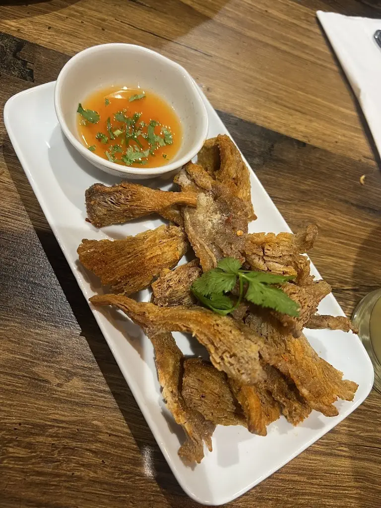 Momo mandap_Aldershot_slider_image_3