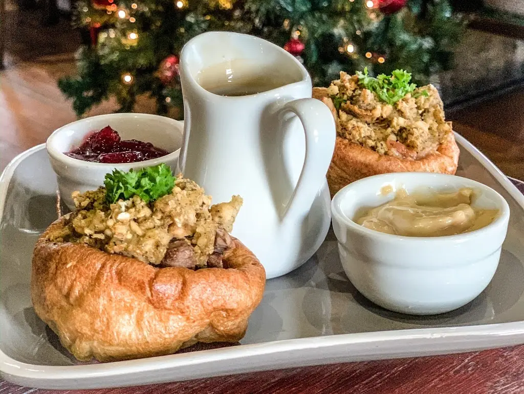 Jeremy's at the Boathouse_Brighouse_slider_image_3