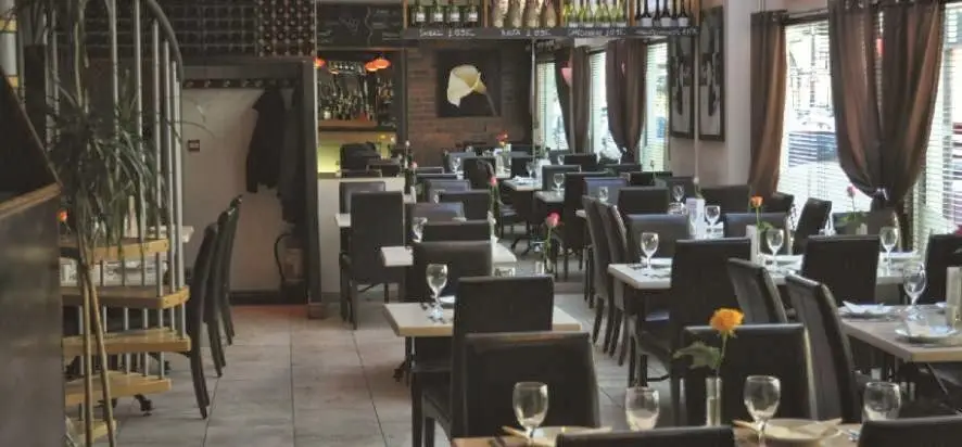 Meze restaurant in Brighouse