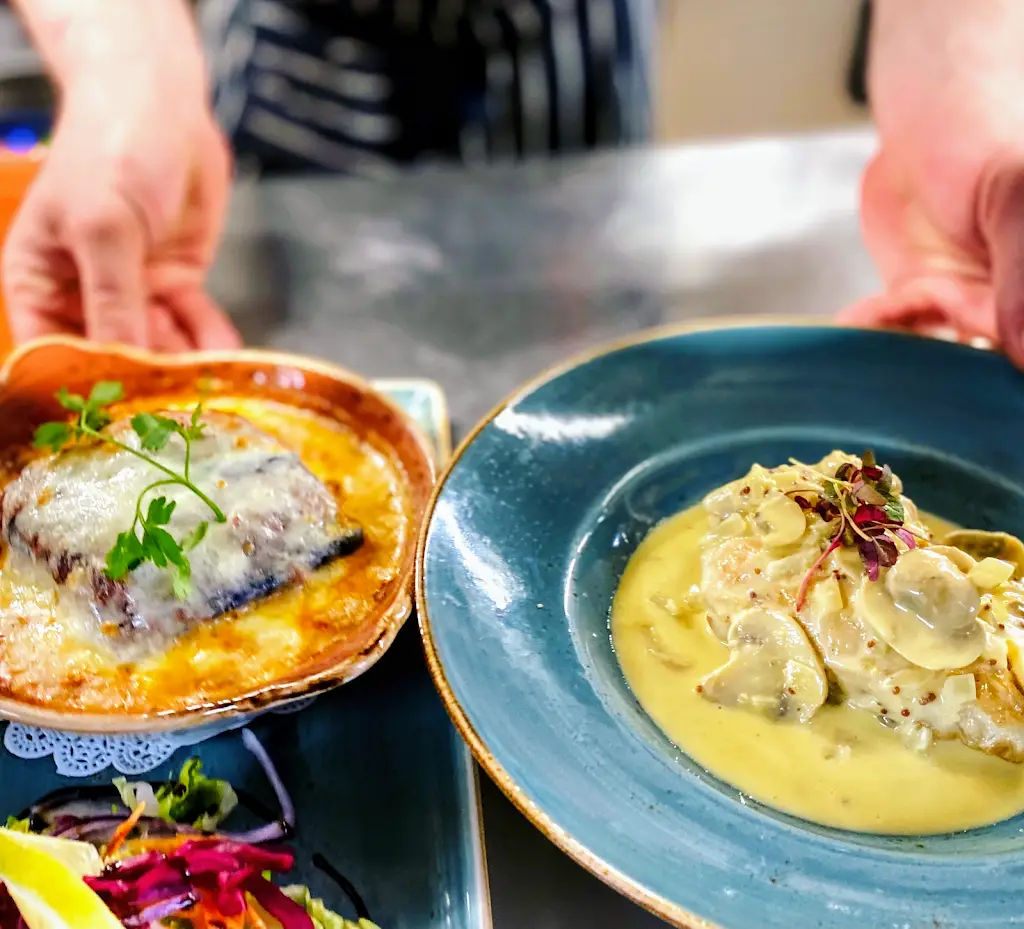 Meze_Brighouse_slider_image_3