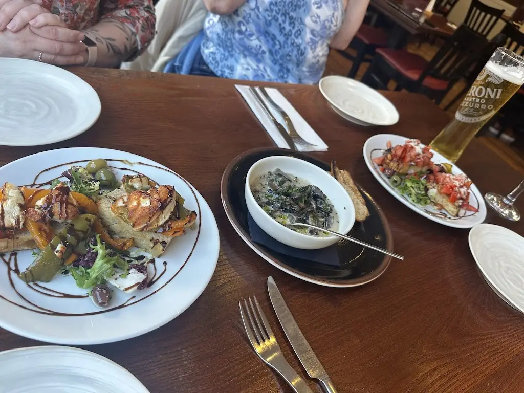 Rob Rowan_3Vesuvio's Italian Restaurant_Brighouse_review