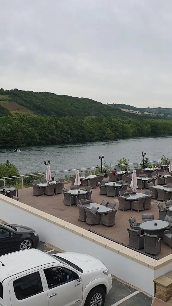 Casa Brighouse_Brighouse_slider_image_2