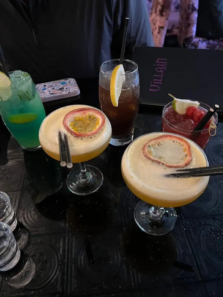 Nefarus _Brighouse_slider_image_3