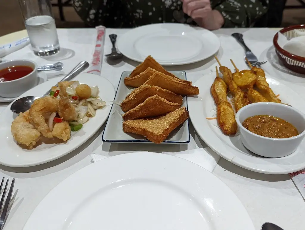 The Northern Rabbitt_The New Great Wall_Brighouse_review