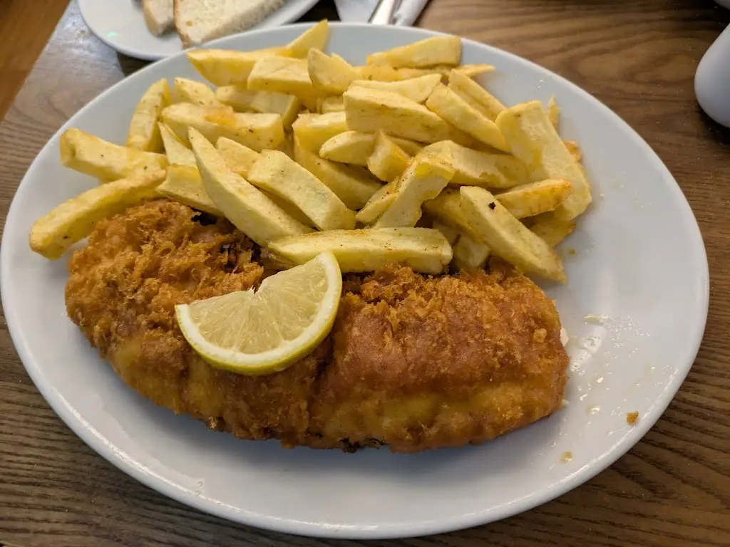 Blakeleys Of Brighouse Take Away & Restaurant_Brighouse_slider_image_3