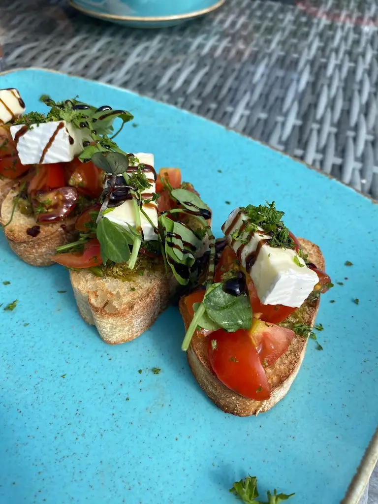 Menu_No 1 Harbour Square. eat.drink.relax_Brightlingsea_image_3