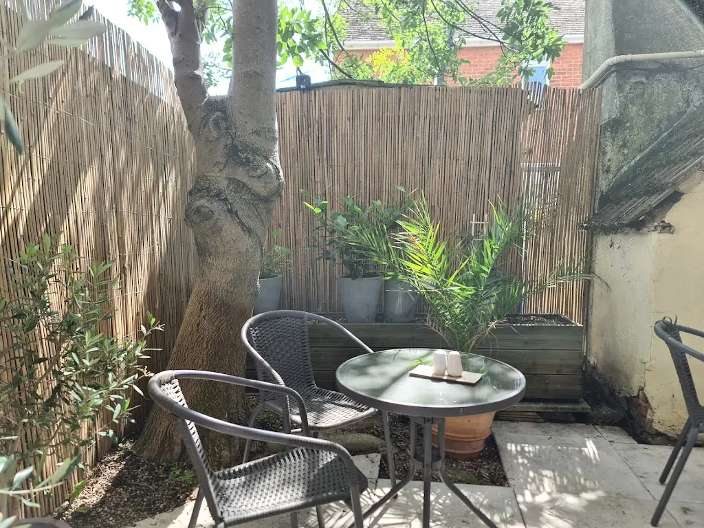 DocFink_Caféchic Coffee House_Brightlingsea_review