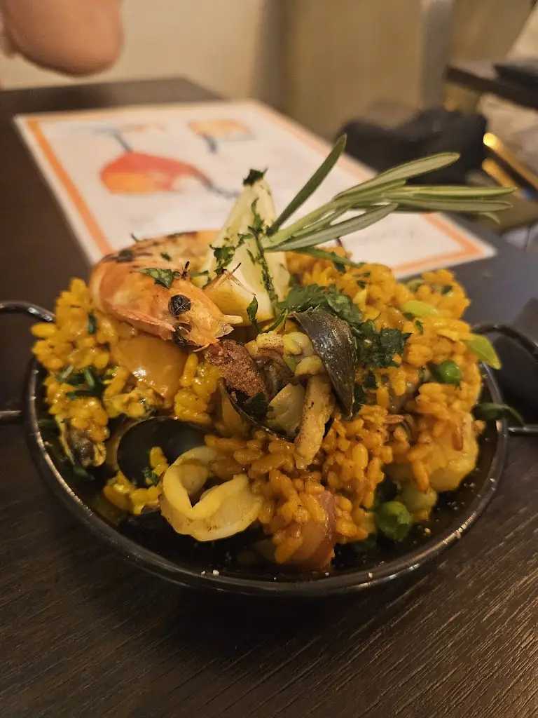 Menu_Las Naranjas Sanguinas, Spanish Tapas, Wine, Gin and Cocktail Bar_Brightlingsea_immagine_6