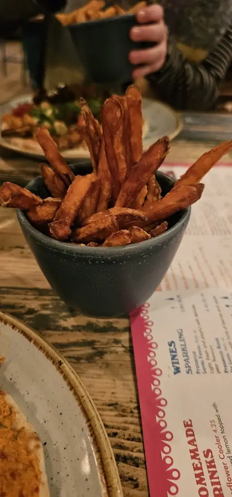 Hannah Wild_Metro Lounge_Amersham on the Hill_review