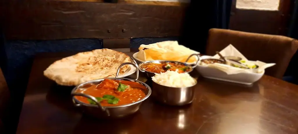 The Raven_Brinklow_slider_image_3